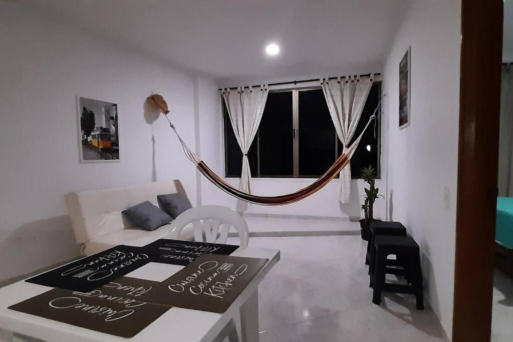 Comodo Ap Frente Al Mar, Cerca A La Murallas *